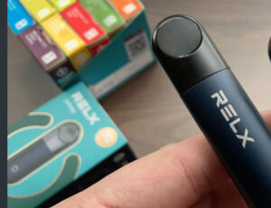 RELX Infinity Device & Pod System